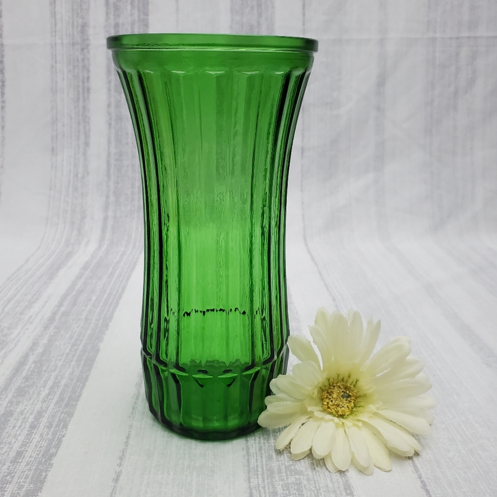 Vtg Hoosier Glass Emerald Green Single Line Diamond Pattern Vase # 4088-C
